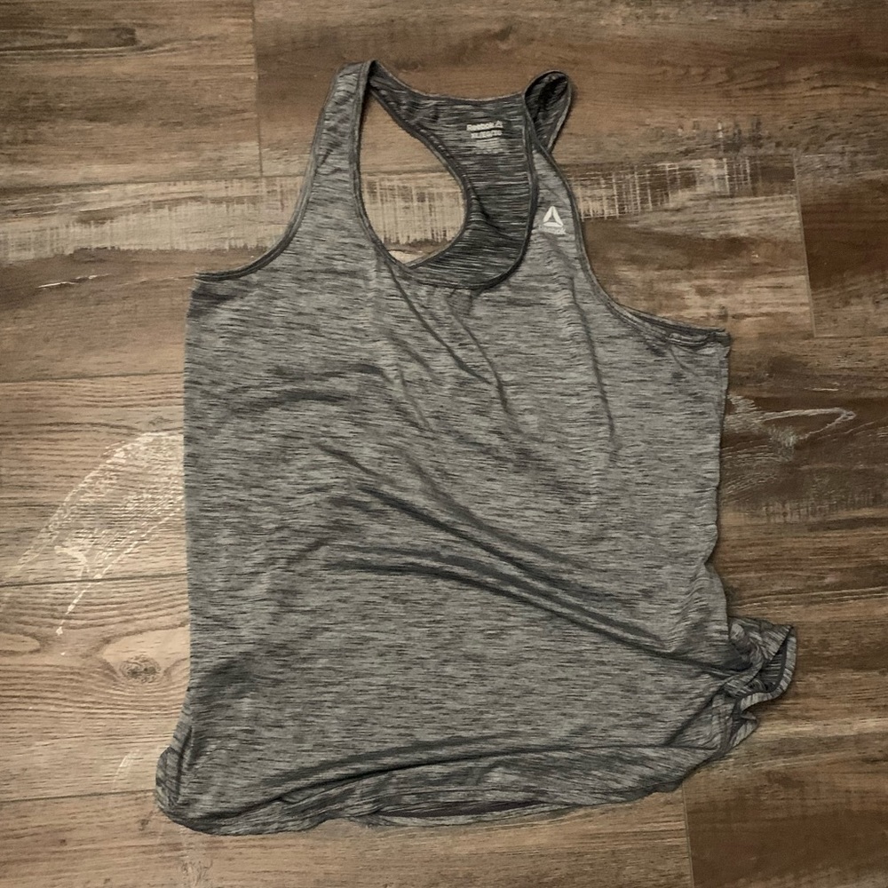 Xl Reebok tank